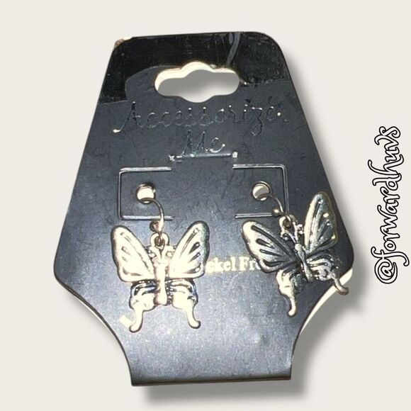 Bundle Sale 3 for $15 | Accessorize Me Butterfly Earrings - Picture 4 of 6